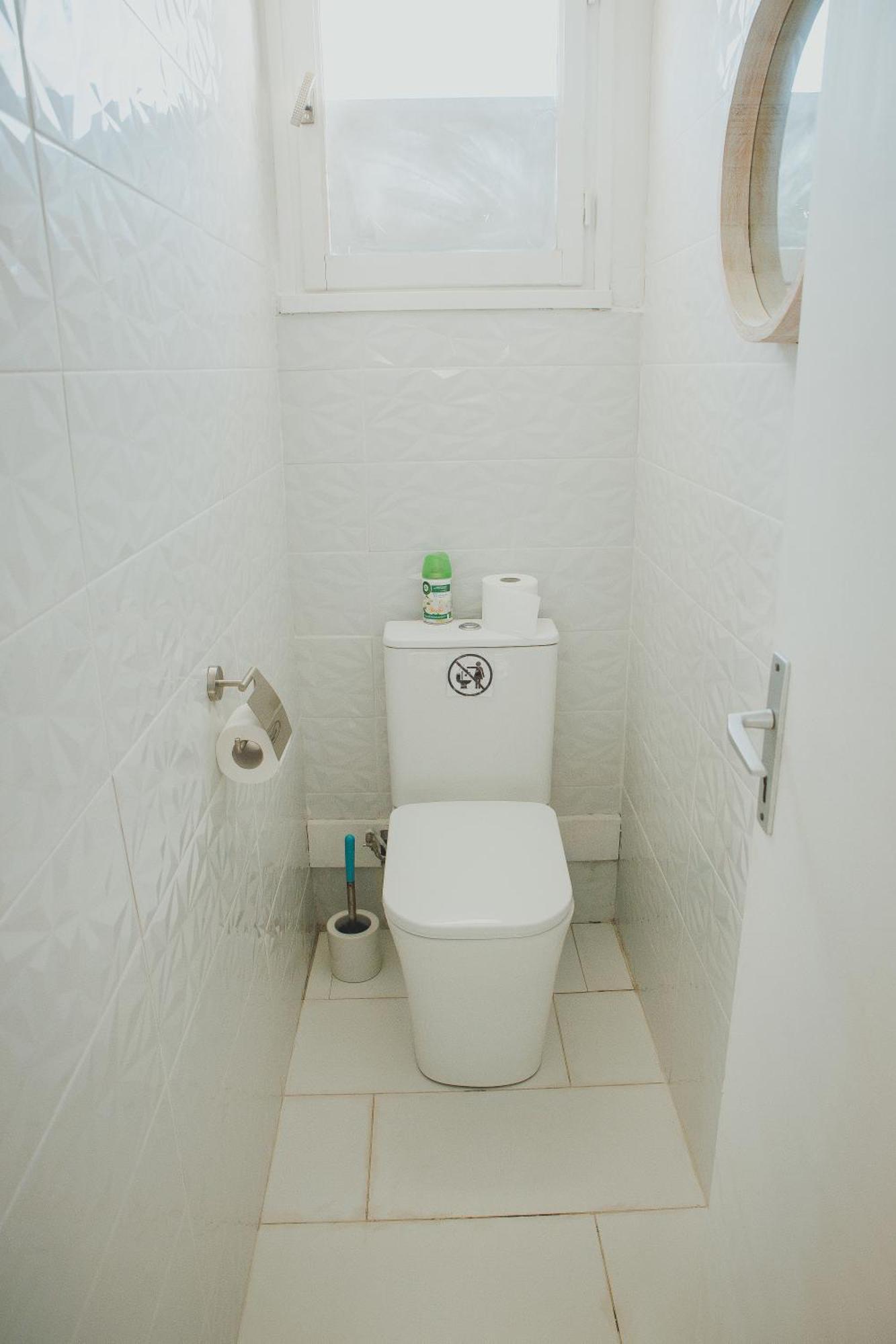 La Luciole Longere 65 M2 Climatisee & Lumineuse Lery  Exterior photo